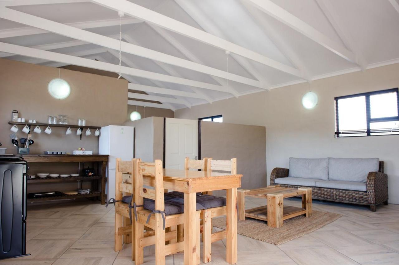 African Game Lodge Montagu Bagian luar foto