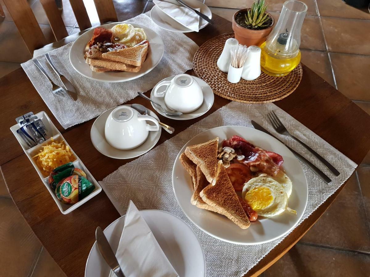 African Game Lodge Montagu Bagian luar foto